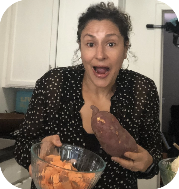 Health coach Lauren Leitner explaining the amazing power of plants to heal and restore